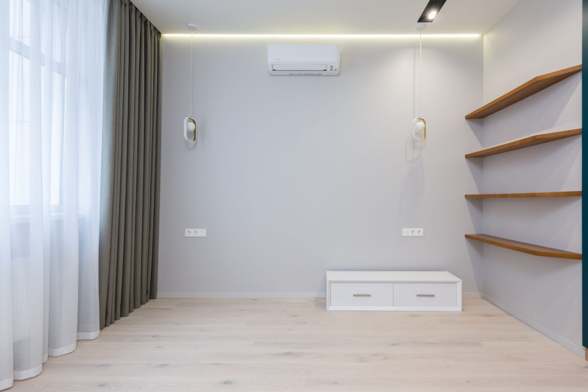 habitación aclimatada y aislada con aire acondicionado