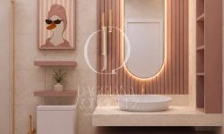 Diseño de baño moderno con tonos rosas y morados